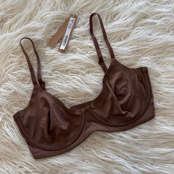 Skims Fits Everybody Unlined Demi Bra Jasper Size 32DD - Picture 3 of 8